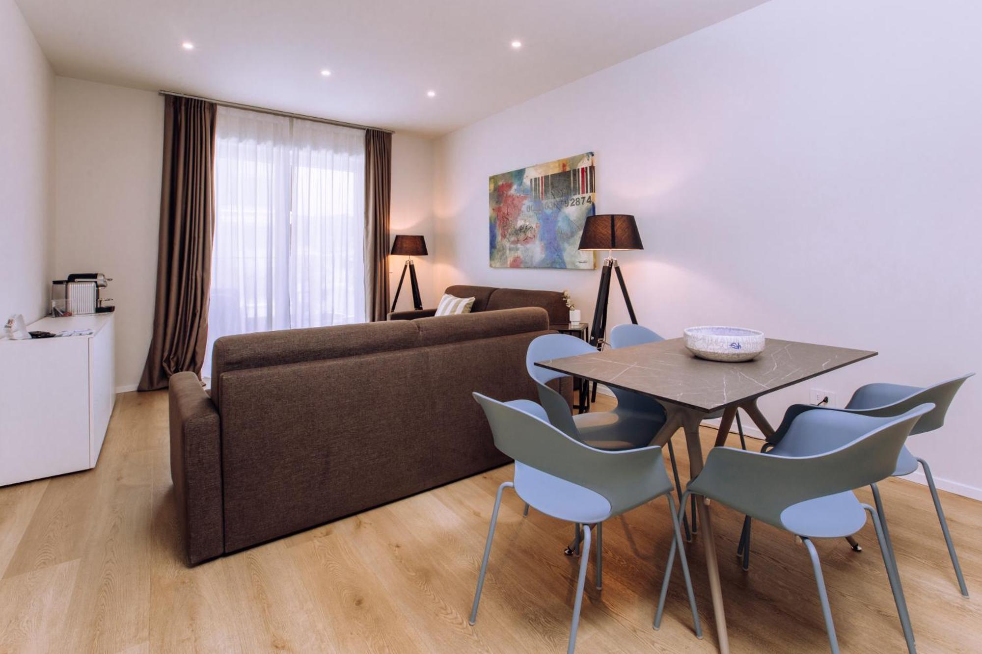Ah Porticcioli Boutique Apartments 산펠리체델바나코 외부 사진