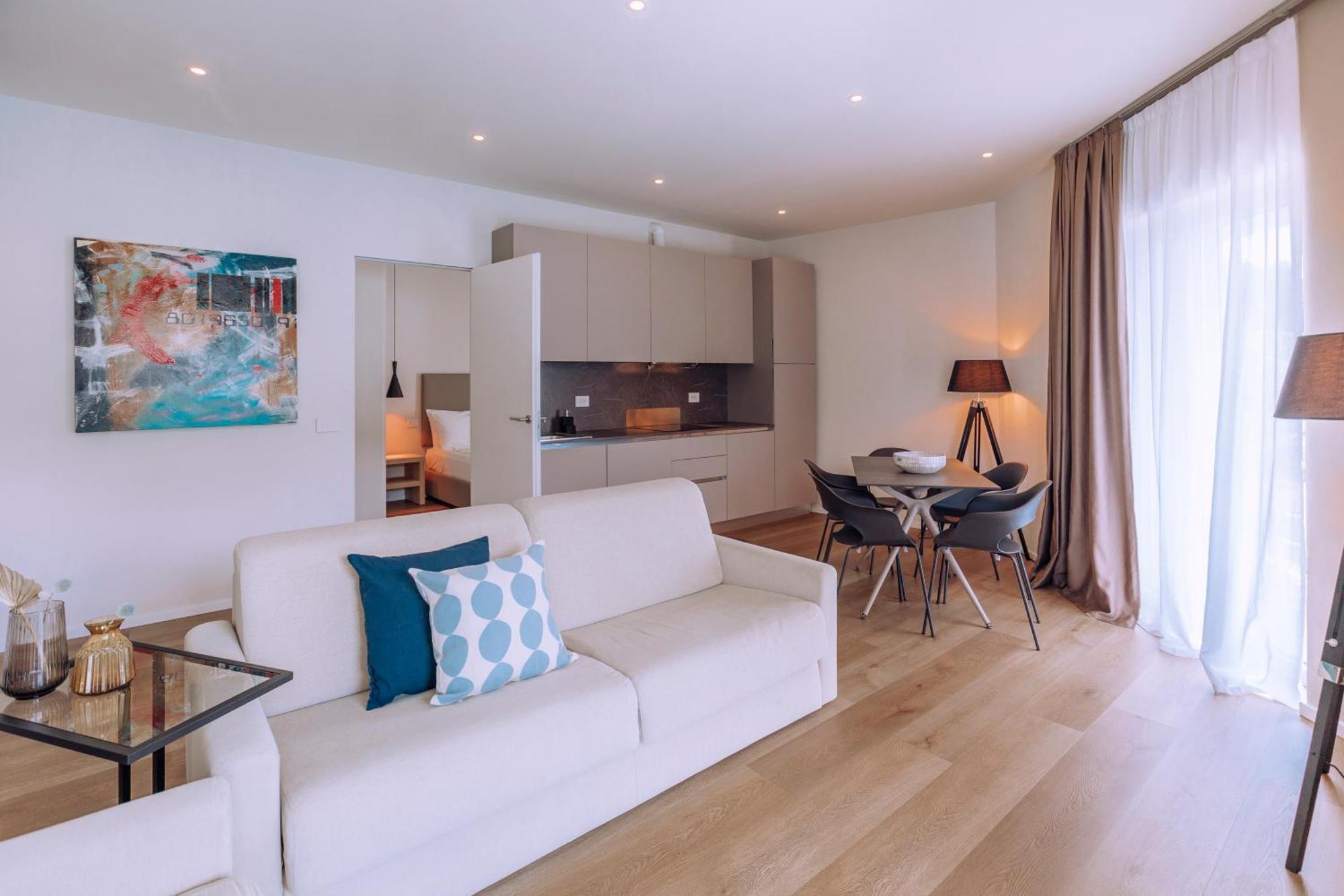 Ah Porticcioli Boutique Apartments 산펠리체델바나코 외부 사진