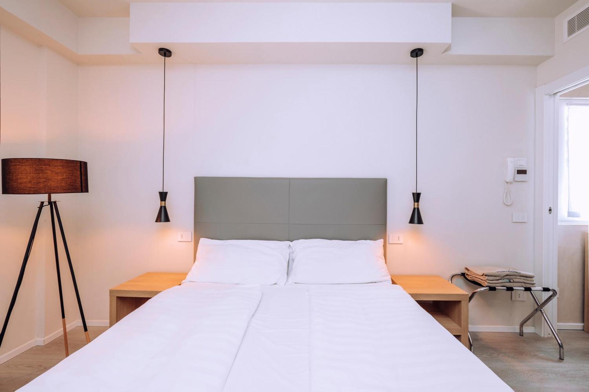 Ah Porticcioli Boutique Apartments 산펠리체델바나코 외부 사진