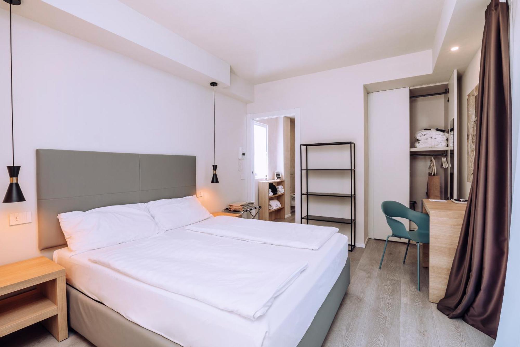 Ah Porticcioli Boutique Apartments 산펠리체델바나코 외부 사진